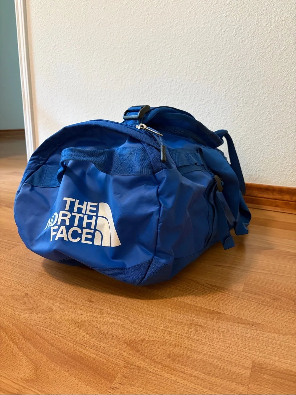 The North Face Blue Basecamp M 71L Duffle Bag